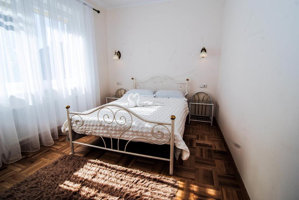 Elena Hotell Palanga Rom bilde